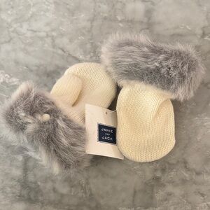 Janie and Jack Cream Mittens with Gray Fur Trim
